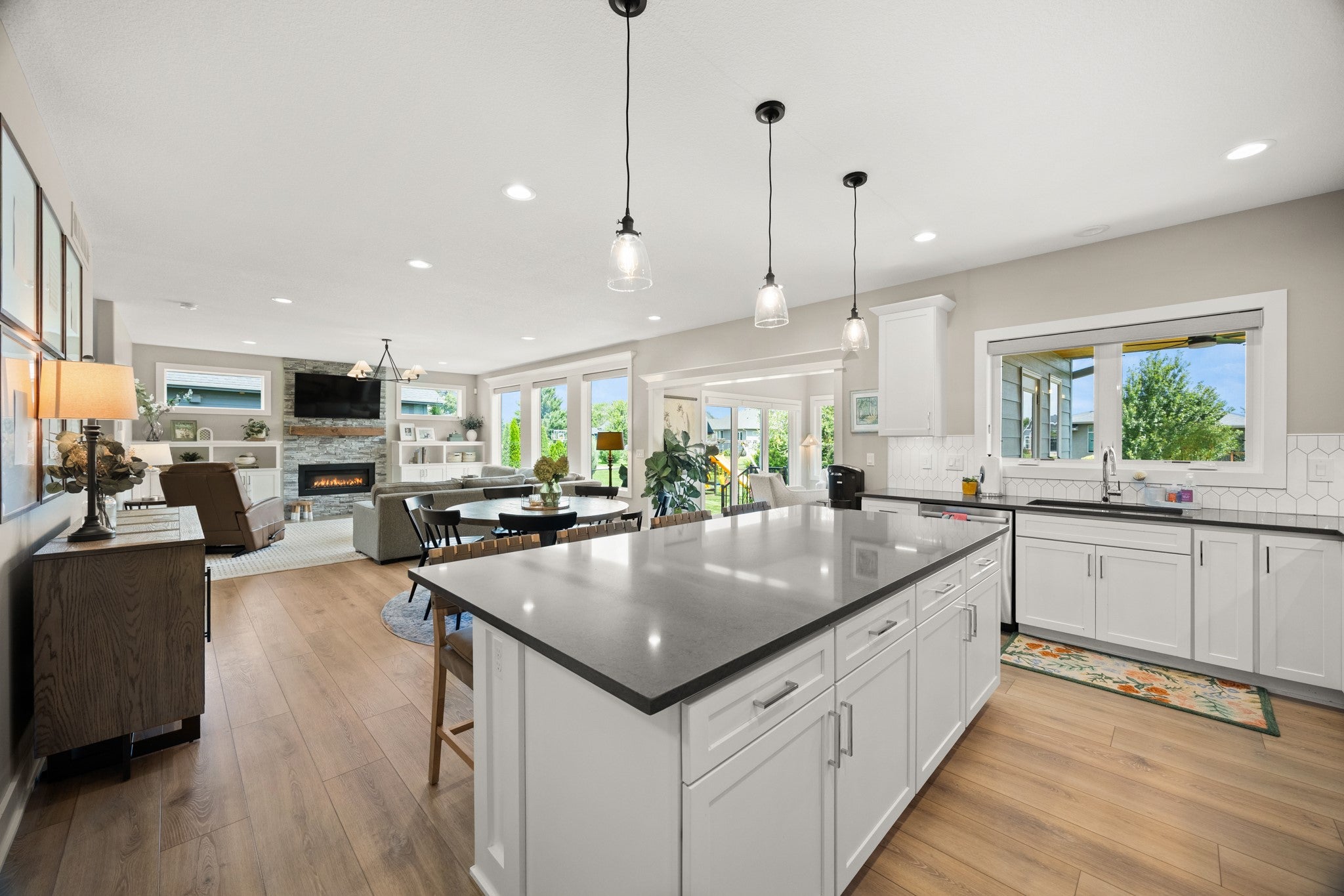 8225 Bailey Drive