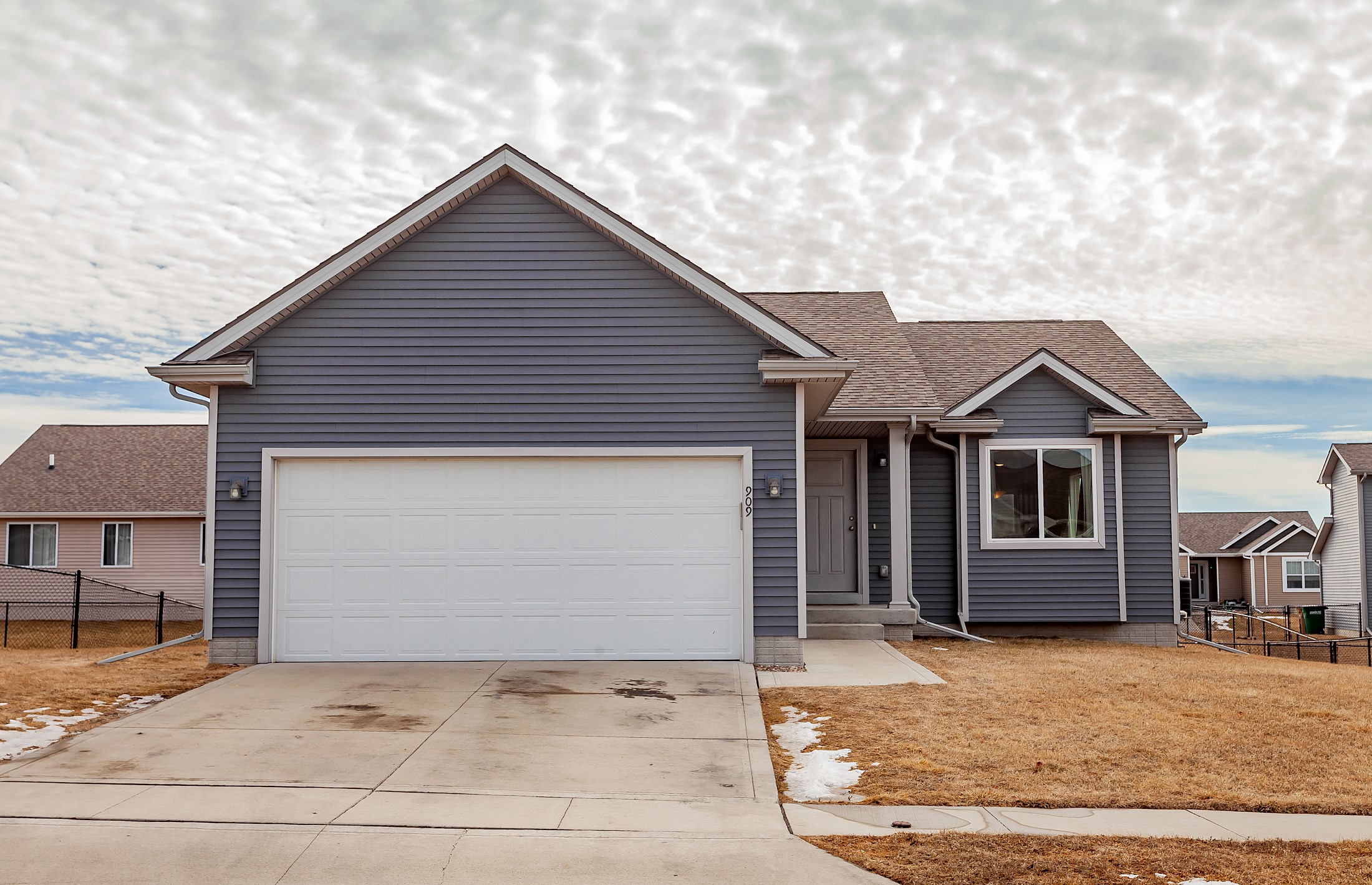 909 36th Street, Bondurant, Iowa image 2