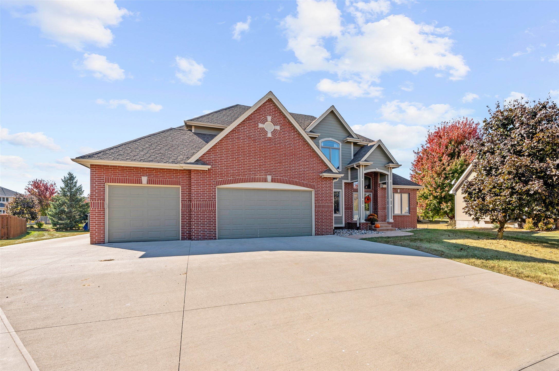 2324 SW Woodland Court, Ankeny, Iowa image 1