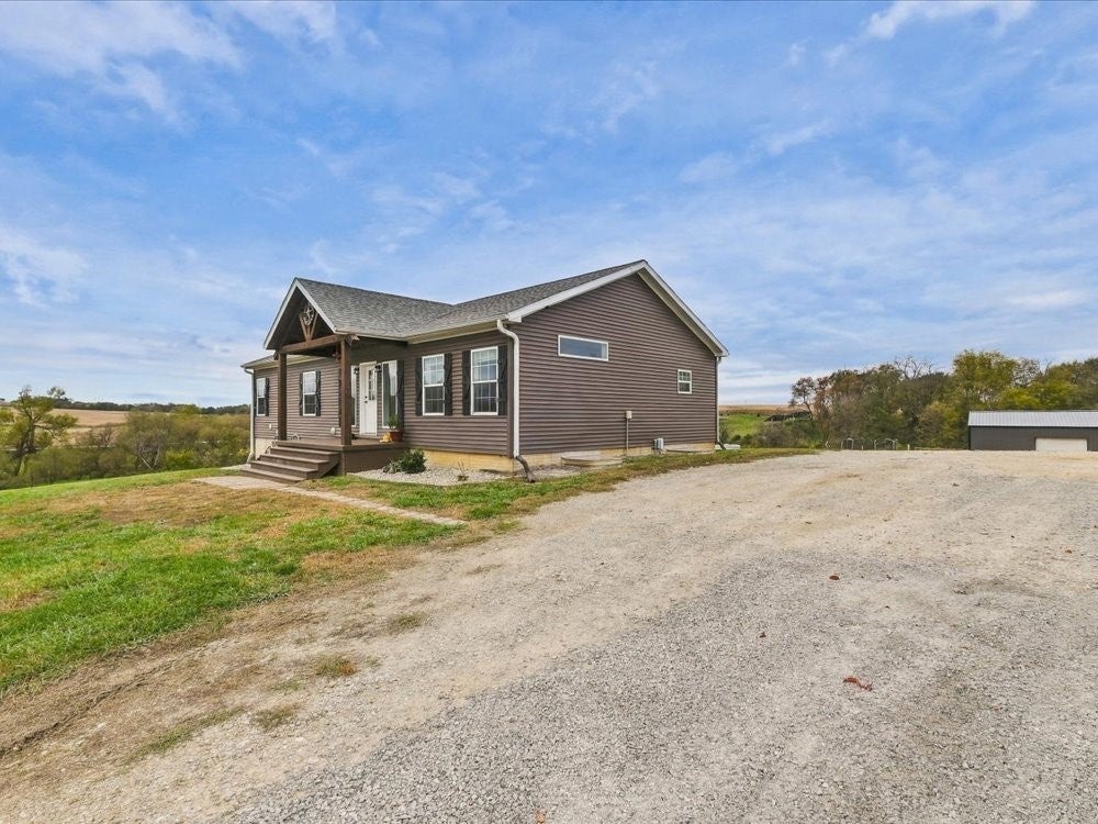 1545 Highway G44