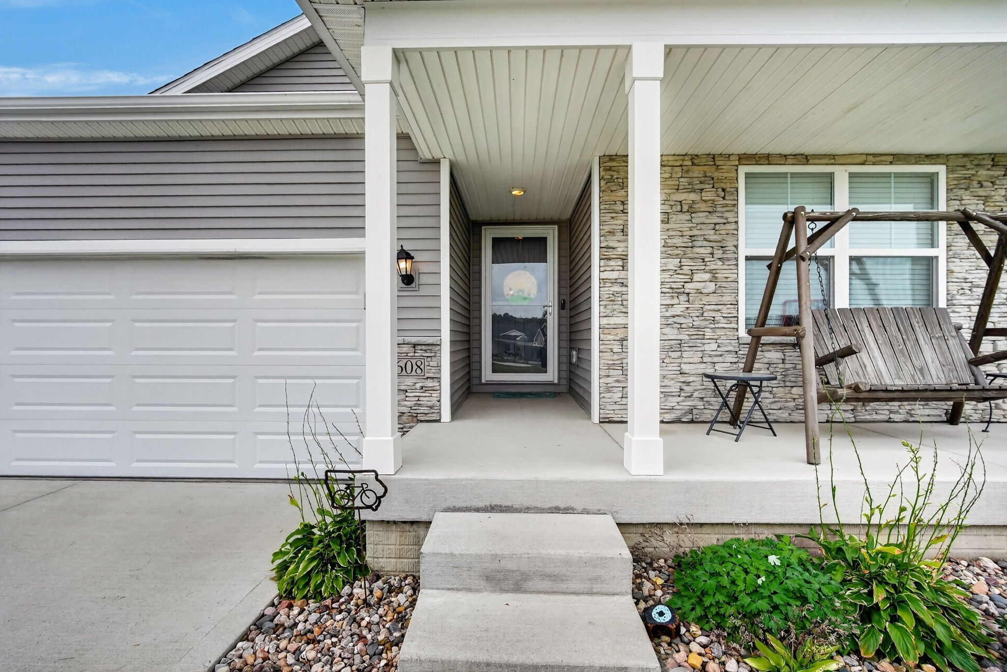 1608 Southbridge Drive