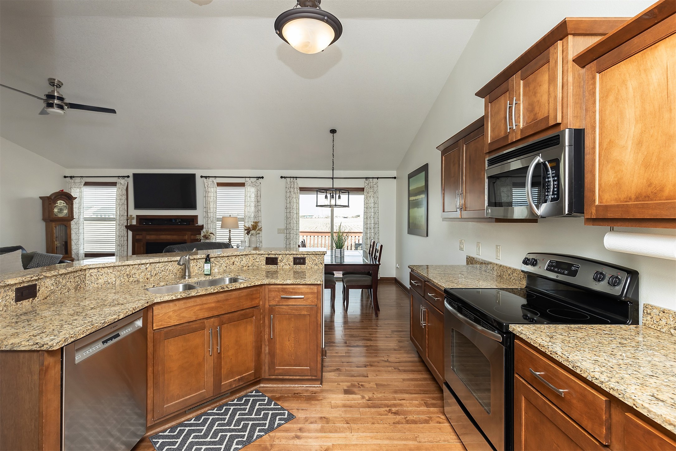 875 SE Prairie Park Lane, Waukee, Iowa image 11