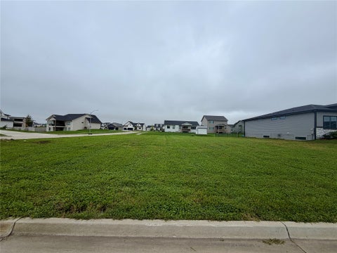 Vacant Land For Sale - 4640 177th Street<br/> Dallas County, Urbandale, IA 50263