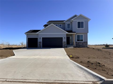 Homes For Sale - 1611 Stuart Court<br/> Stuart, IA 50250