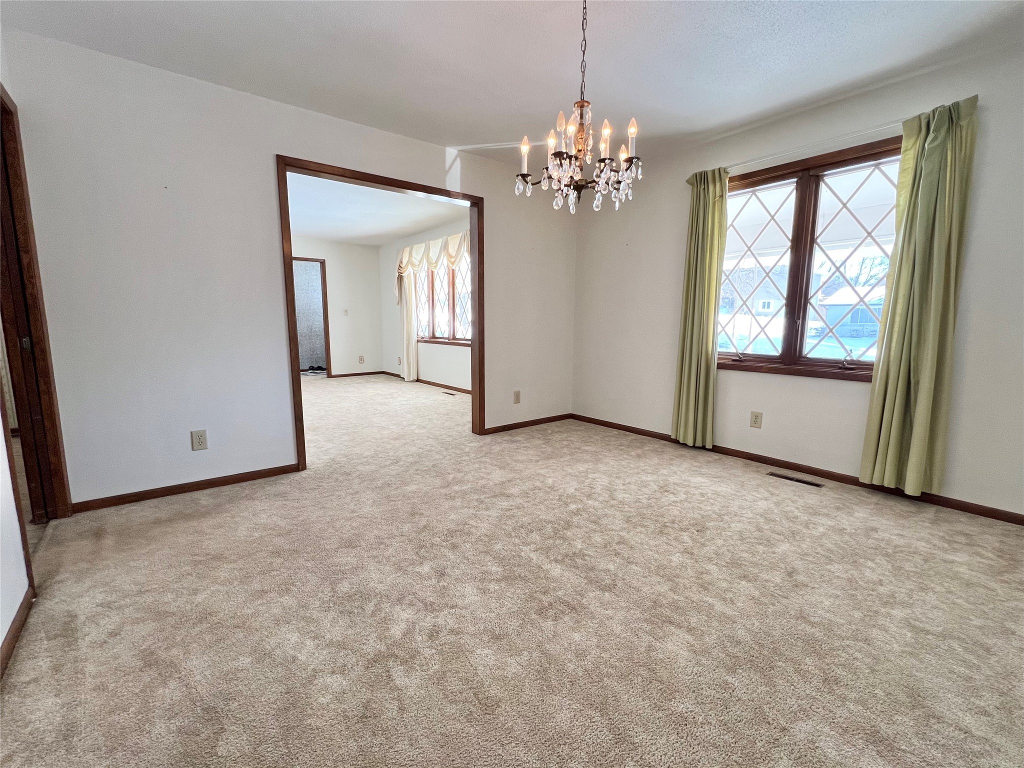 1307 W 15th Street Place S