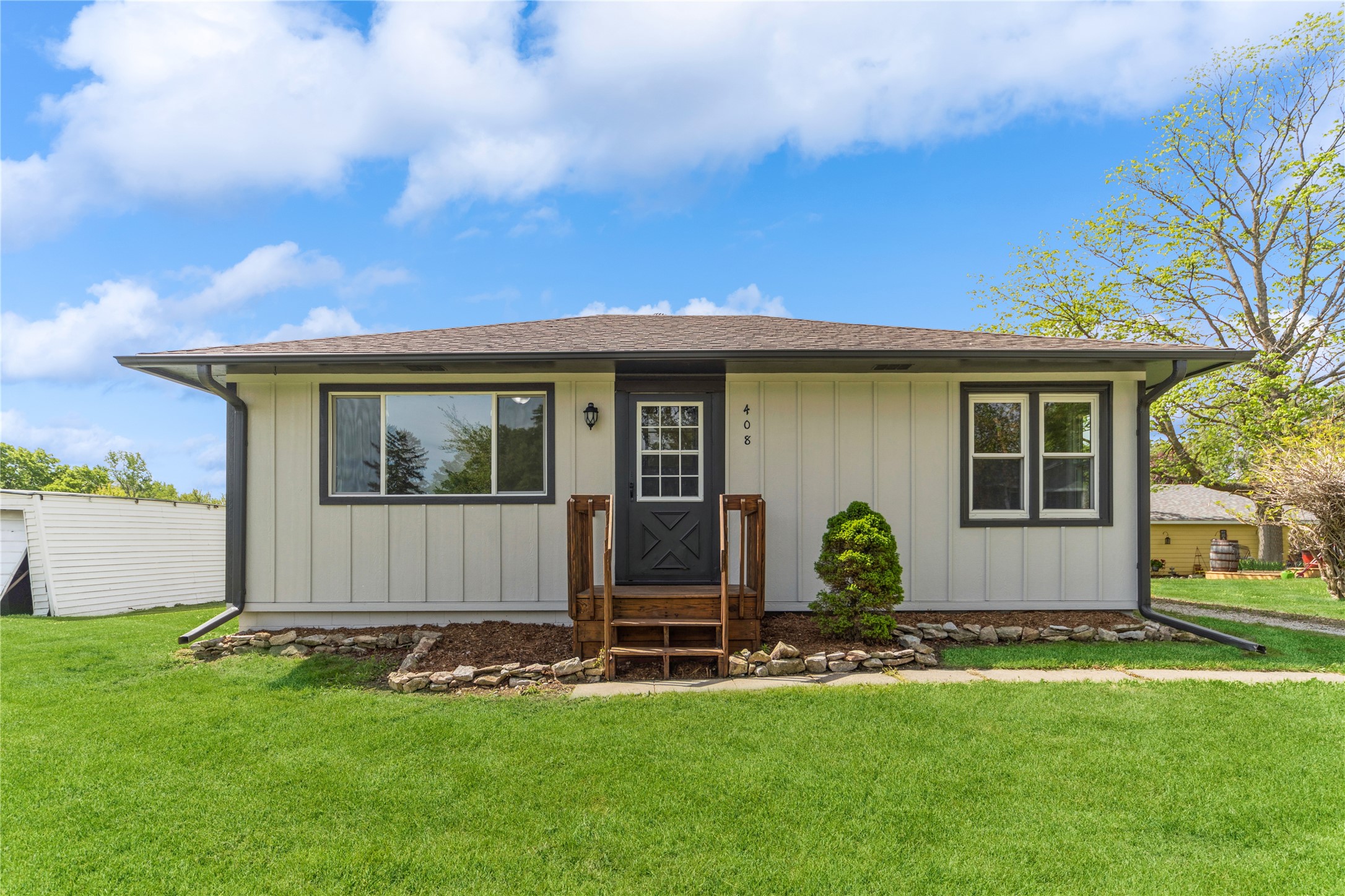 408 E Benton Street, Winterset, Iowa image 1