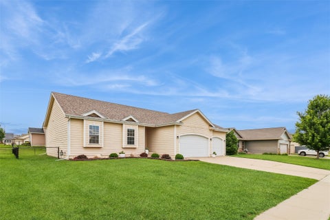 Homes For Sale - 1716 NW Gabus Drive<br/> Grimes, IA 50111