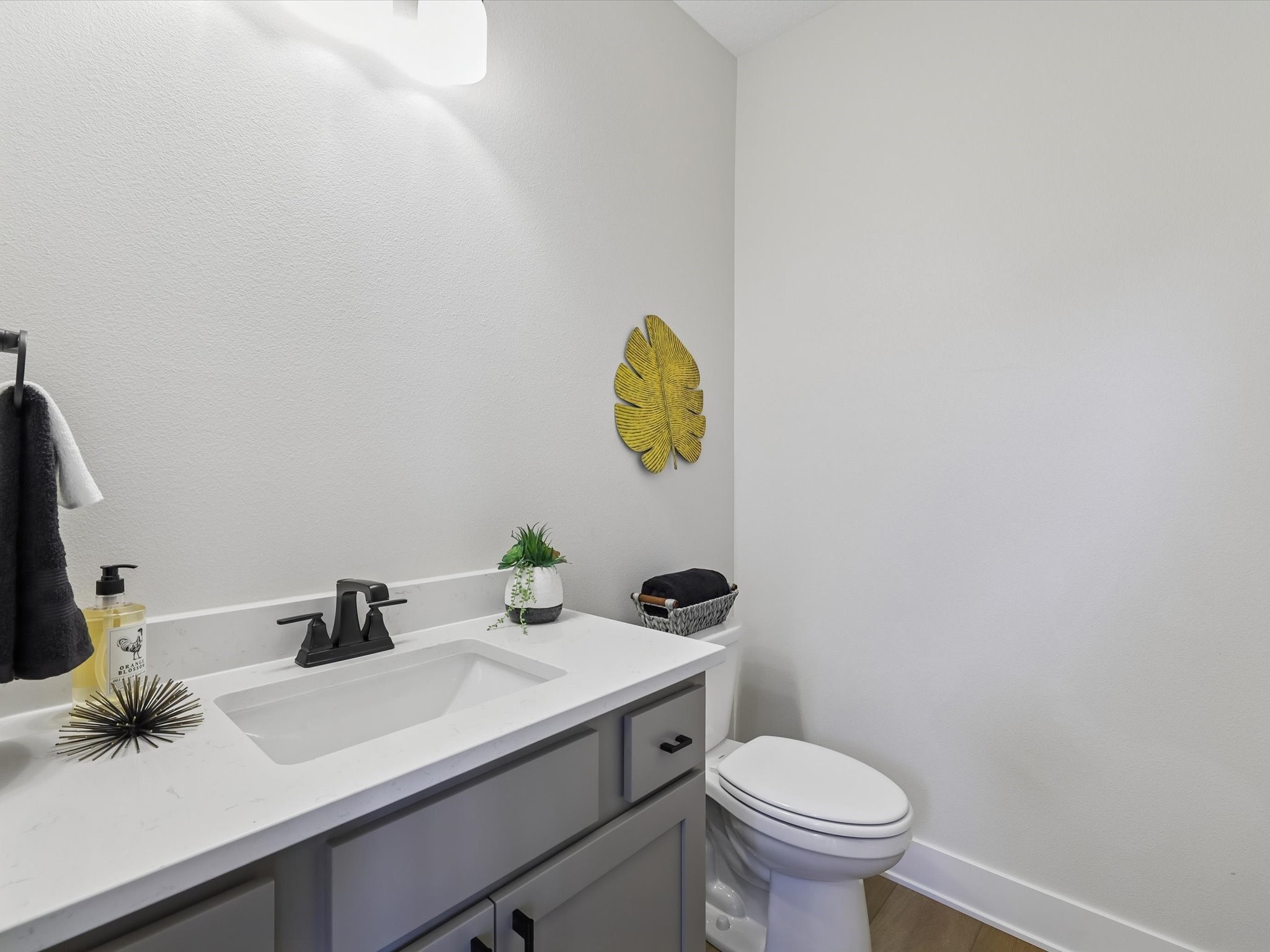 240 NW Copperleaf Court