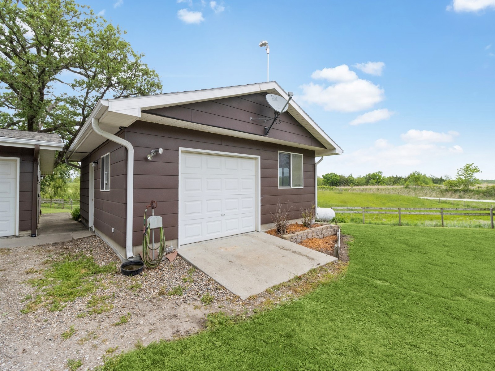 28103 640th Avenue, Nevada, Iowa image 16