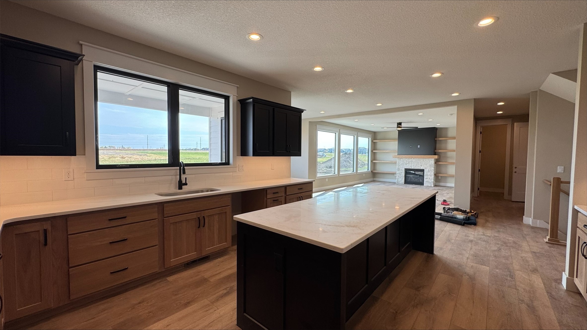 1911 NE Pond View Court