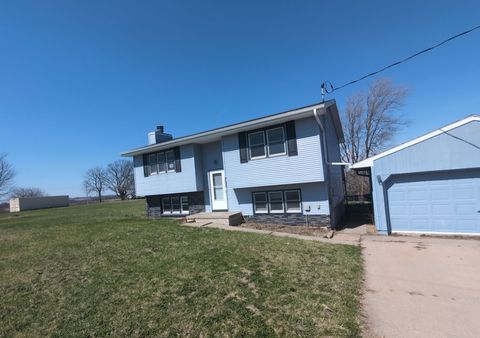 700 S Vine Street Hartford IA 50118