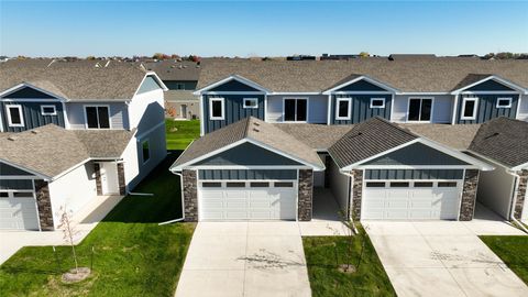 Condo For Sale - 235 NW Waverly Drive<br/> Waukee, IA 50263