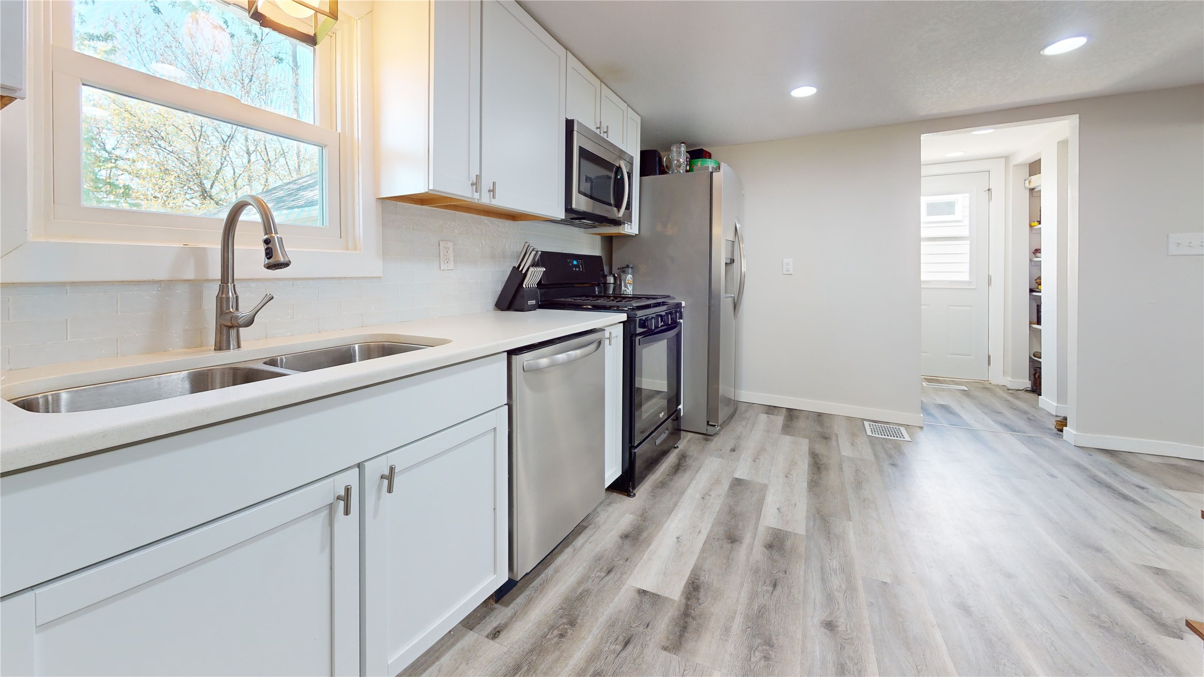 608 12th Street, West Des Moines, Iowa image 6