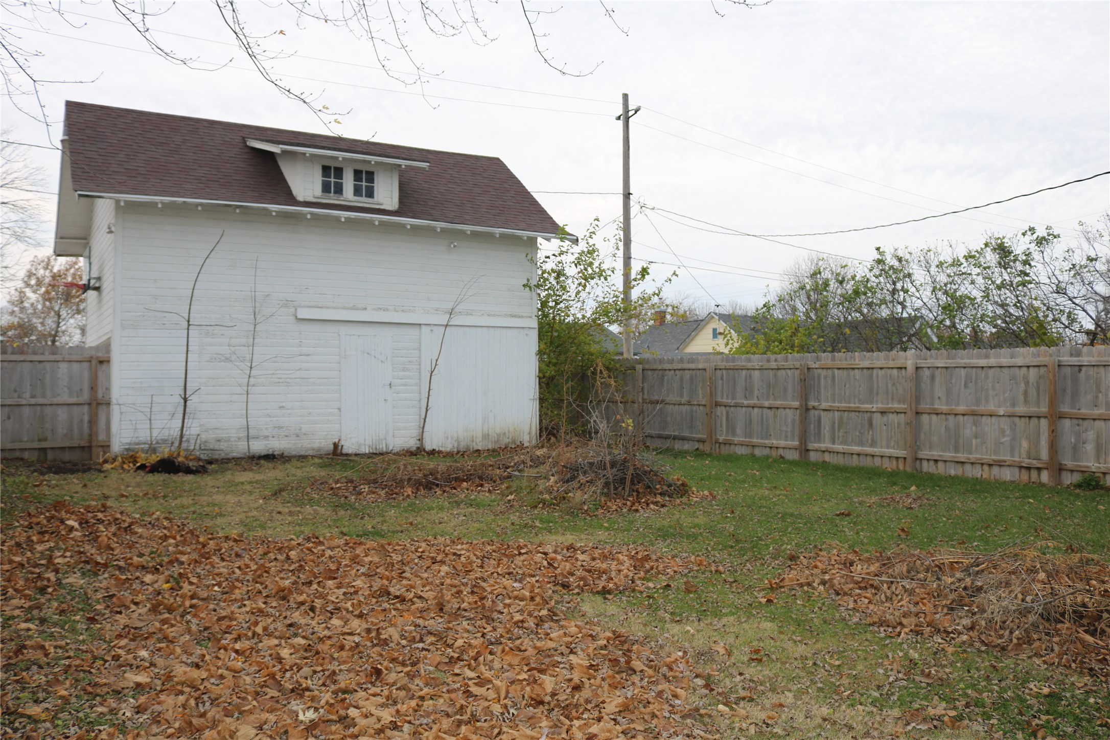 125 NW Locust Avenue, Earlham, Iowa image 7