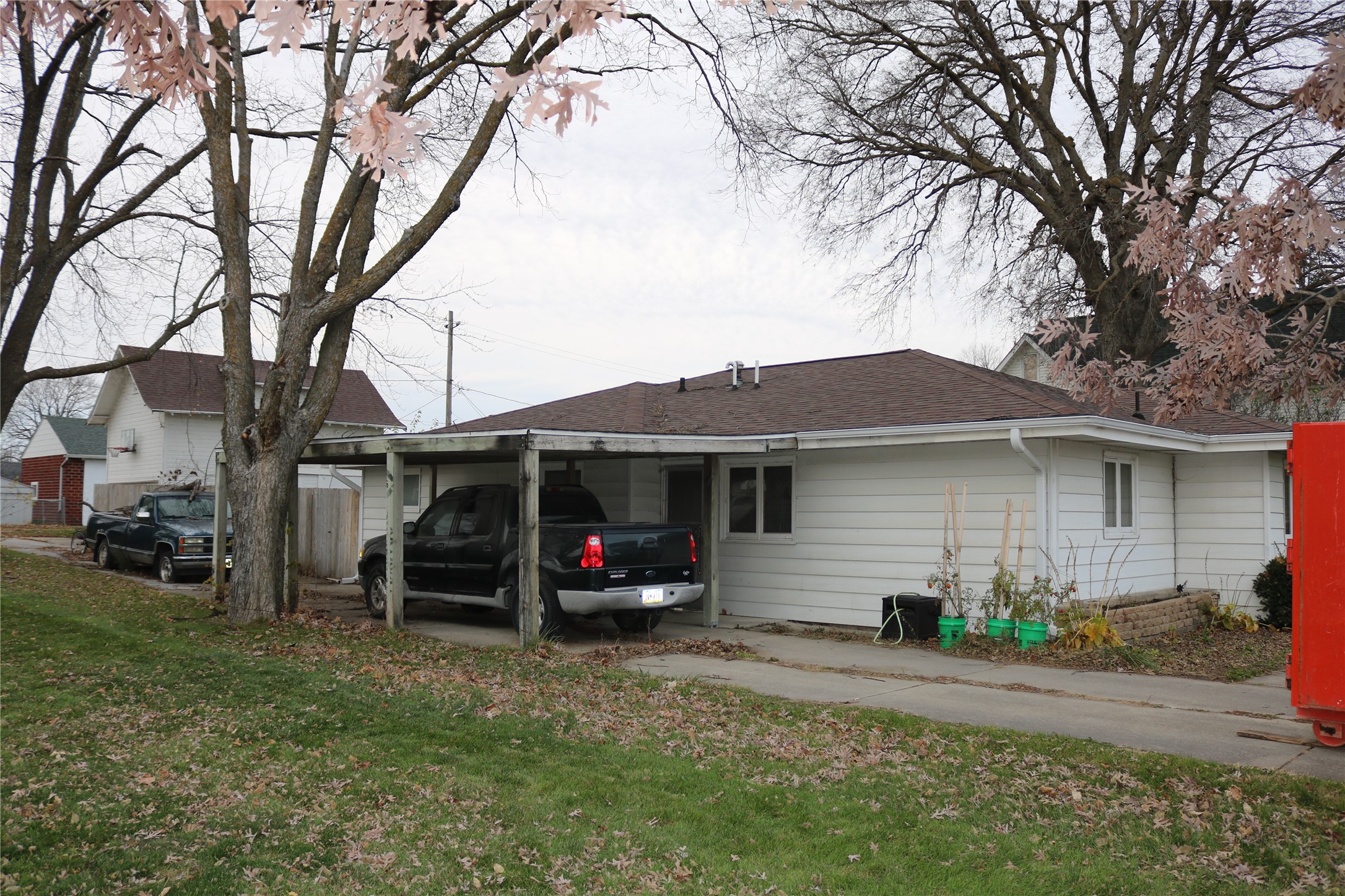 125 NW Locust Avenue, Earlham, Iowa image 3