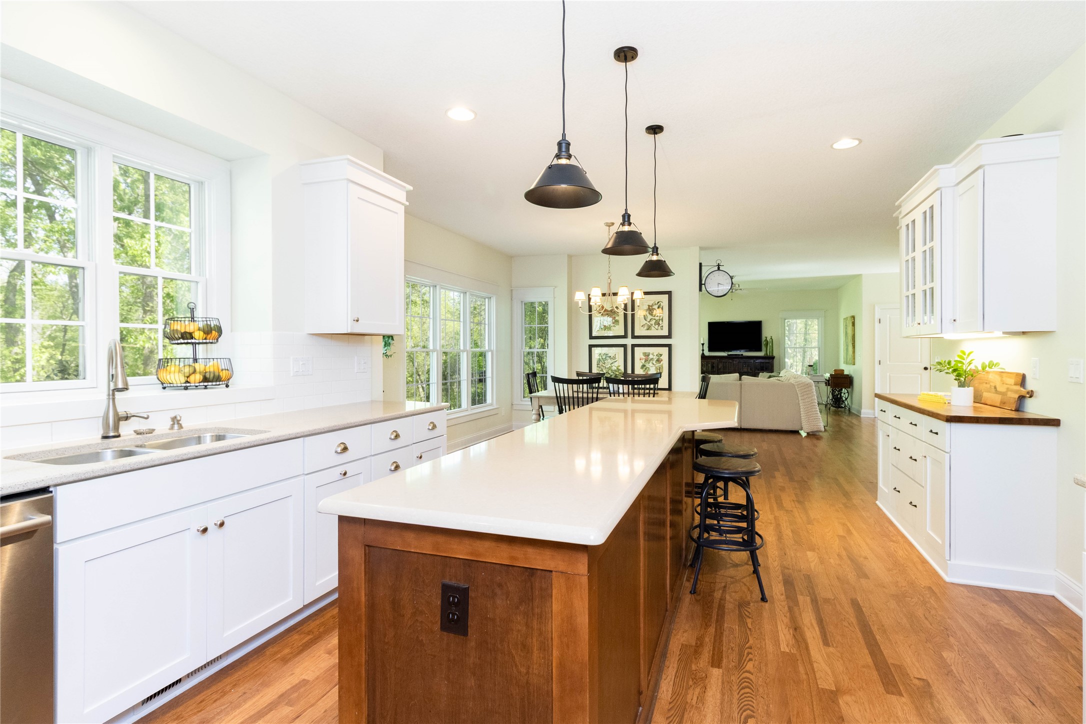 2013 Winding Creek Circle, Polk City, Iowa image 12