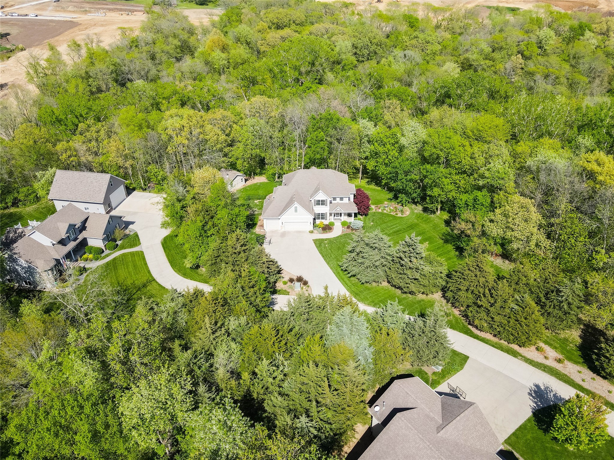 2013 Winding Creek Circle, Polk City, Iowa image 34
