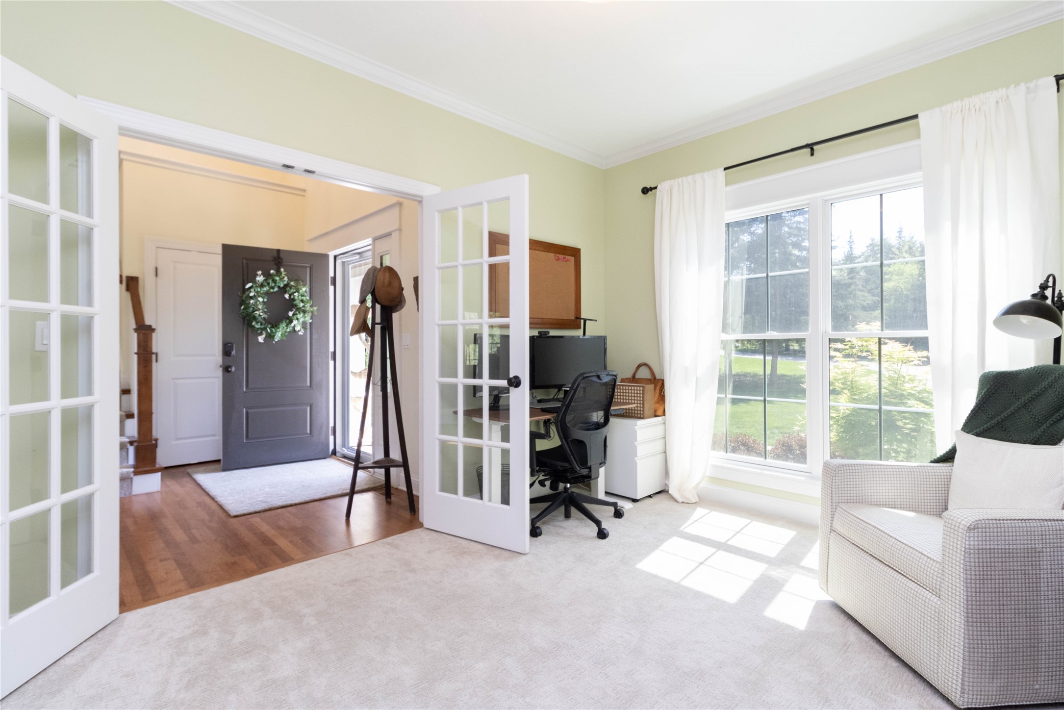 2013 Winding Creek Circle, Polk City, Iowa image 3