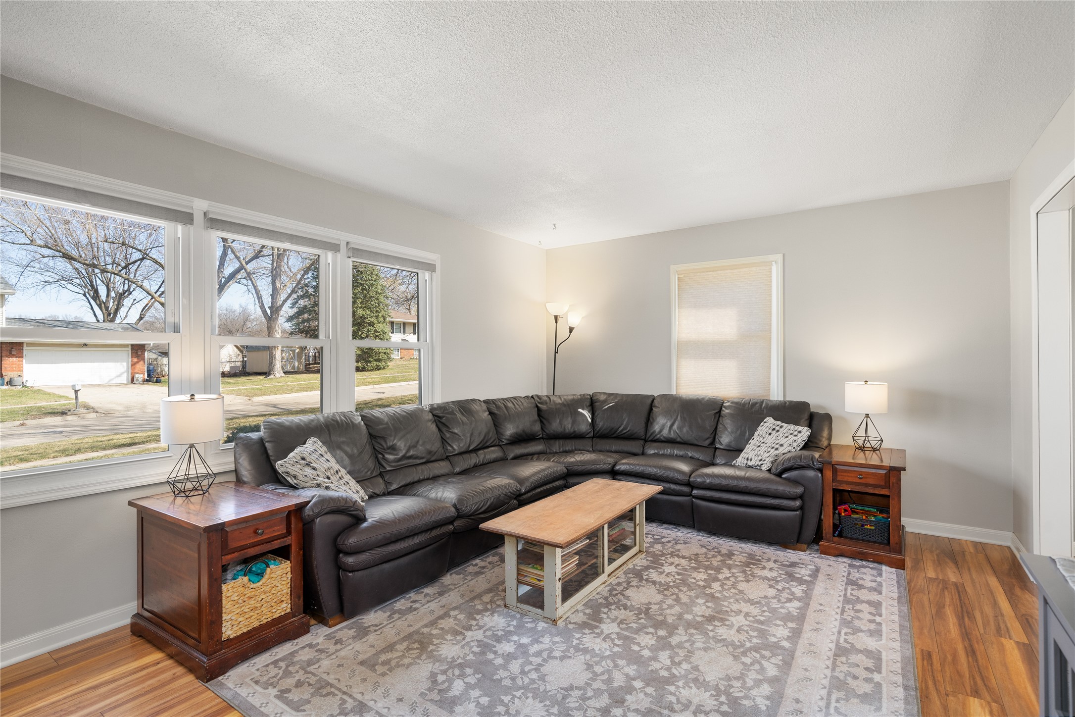 7620 Madison Avenue, Urbandale, Iowa image 3