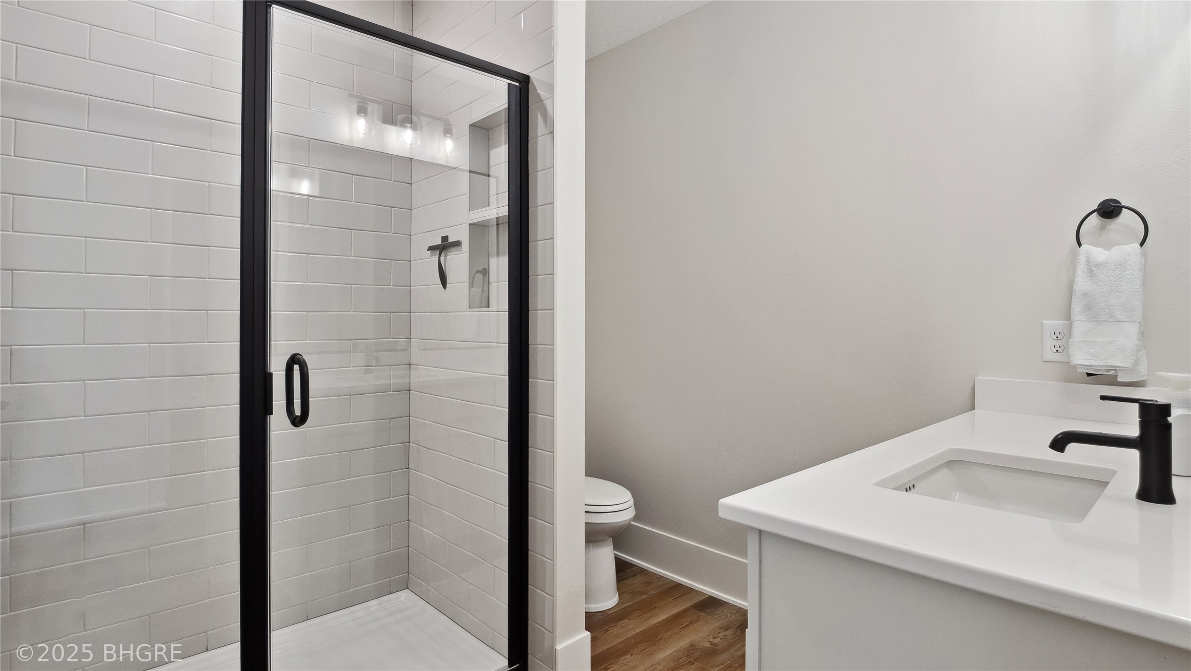 815 S Kingswood Court, West Des Moines, Iowa image 30