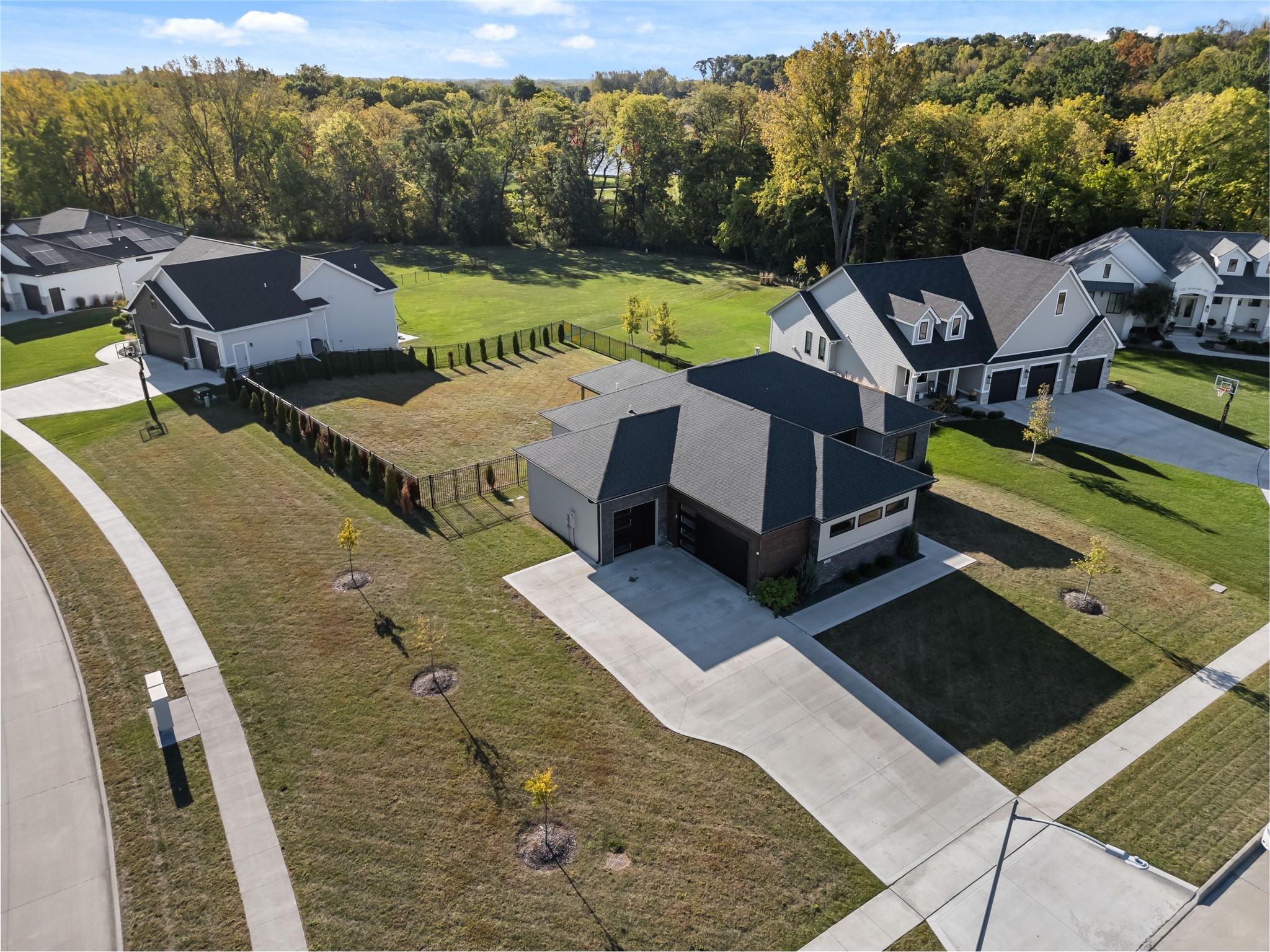 1031 Timber Valley Circle, Polk City, Iowa image 3