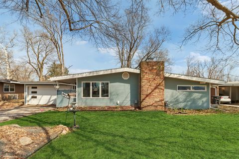 Homes For Sale - 4517 Wakonda Parkway<br/> Des Moines, IA 50315