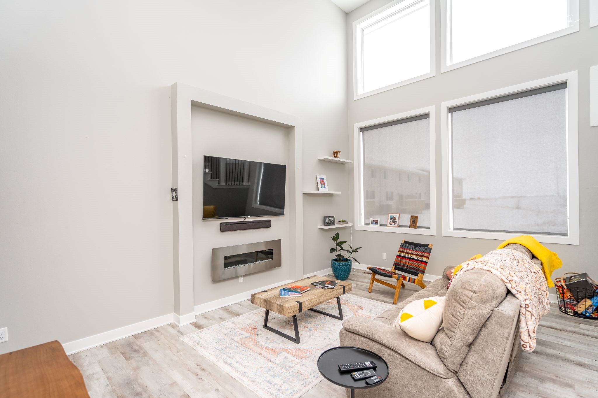 1516 NE Mocking Bird Lane