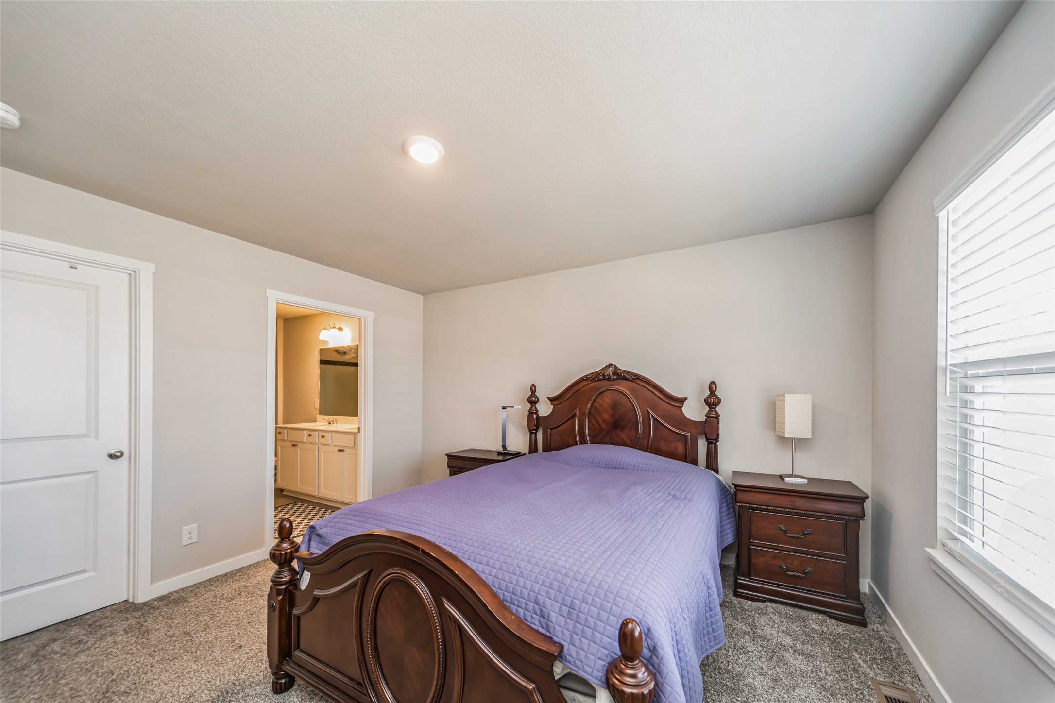 4170 Cheyenne Court, Waukee, Iowa image 3