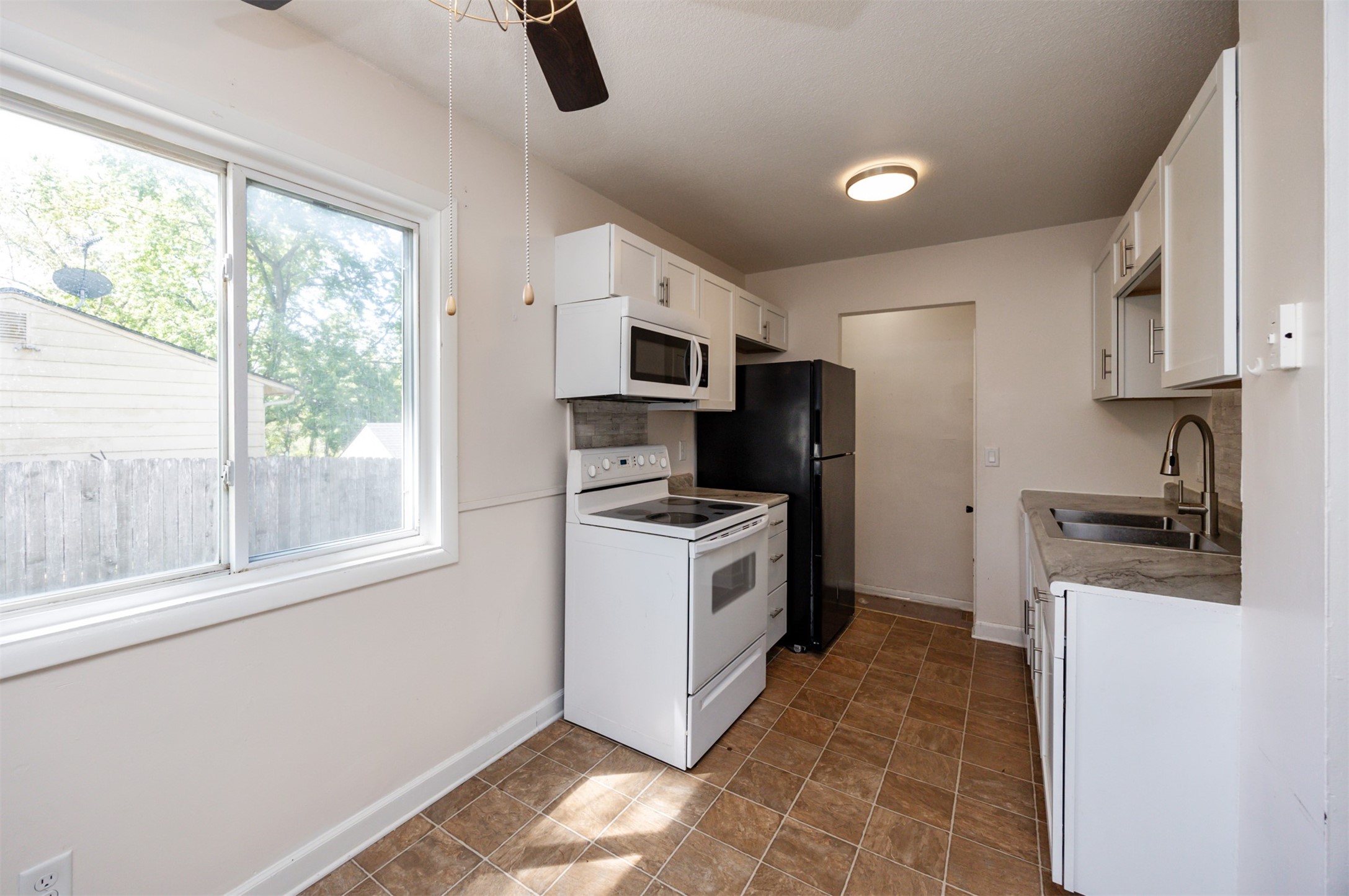 4110 SE 11th Street, Des Moines, Iowa image 9