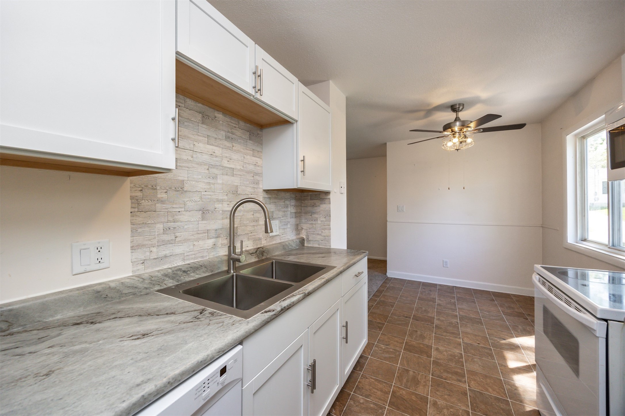 4110 SE 11th Street, Des Moines, Iowa image 14
