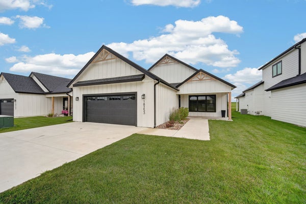 18253 DOOLEY DR, CLIVE, IA 50325 - Image ad0fc94d5f0032bb3426fbbbd28364c8/1749823167