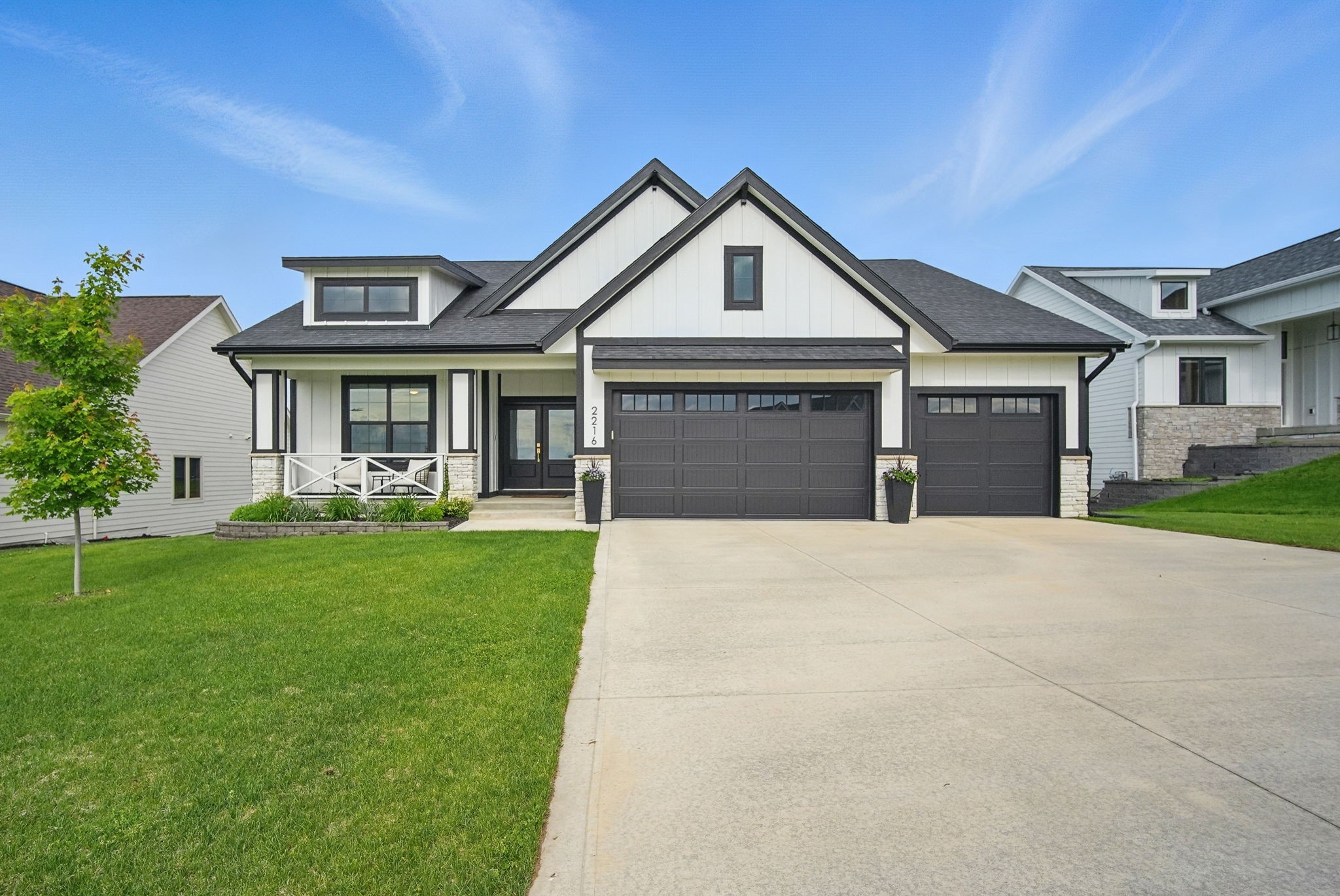 2216 Timberview Drive, Norwalk, Iowa image 1