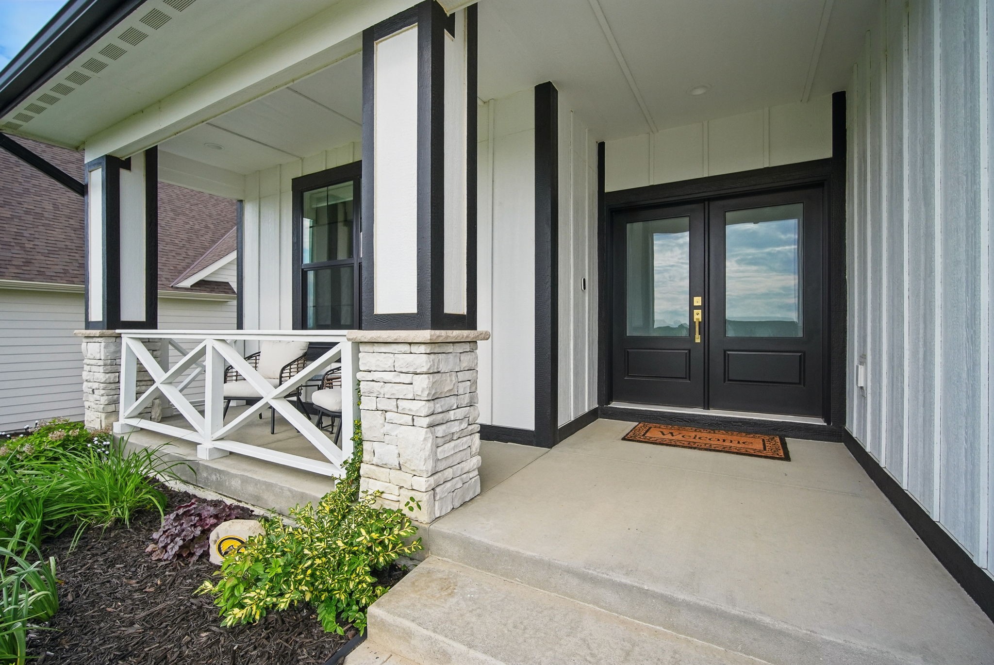 2216 Timberview Drive, Norwalk, Iowa image 4