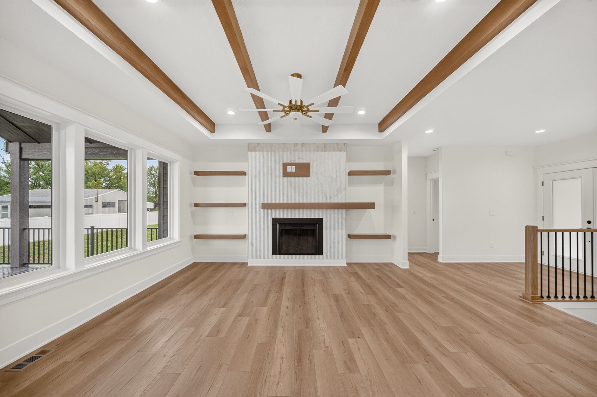 255 NW Woodmoor Drive
