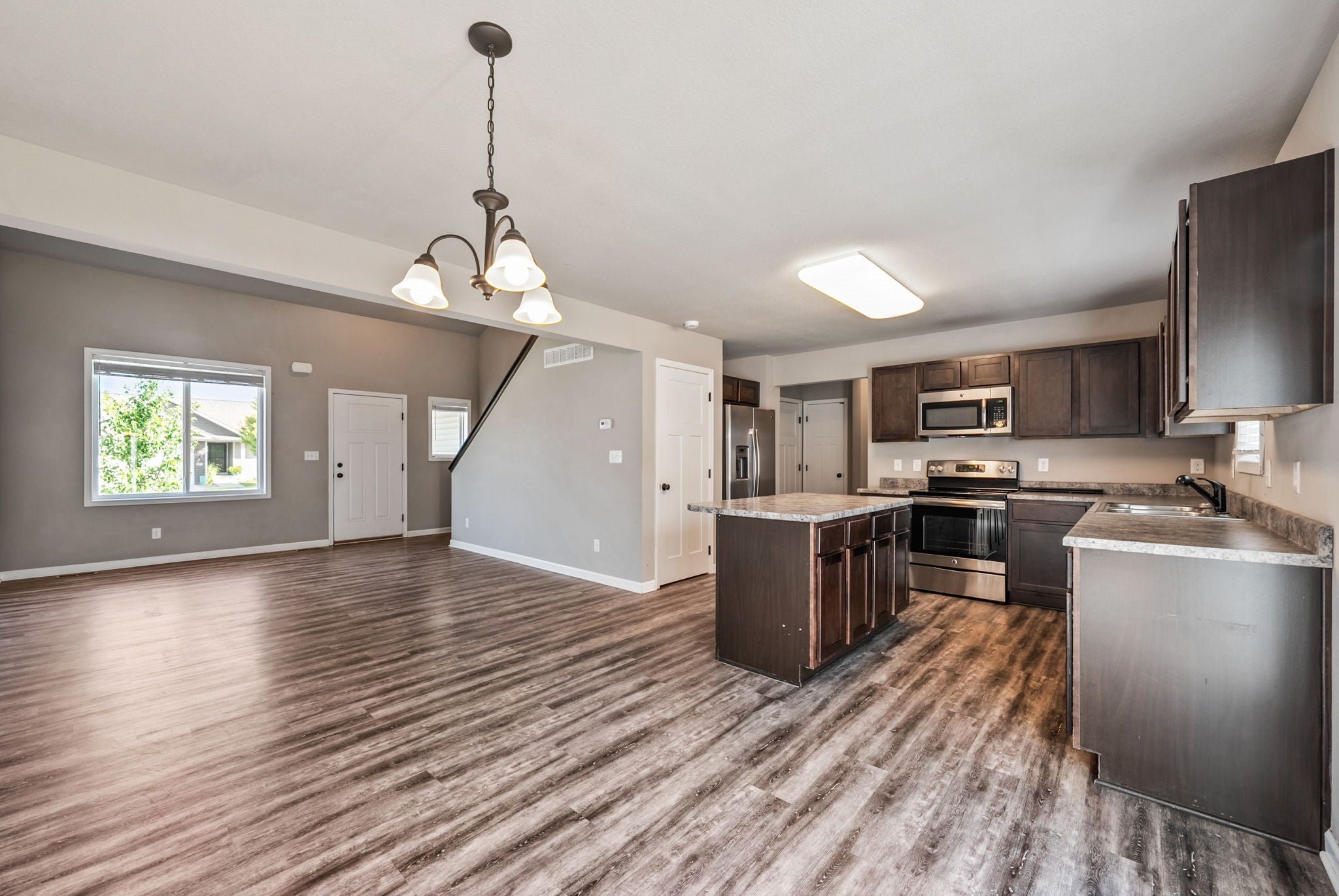 303 SW 50th Street