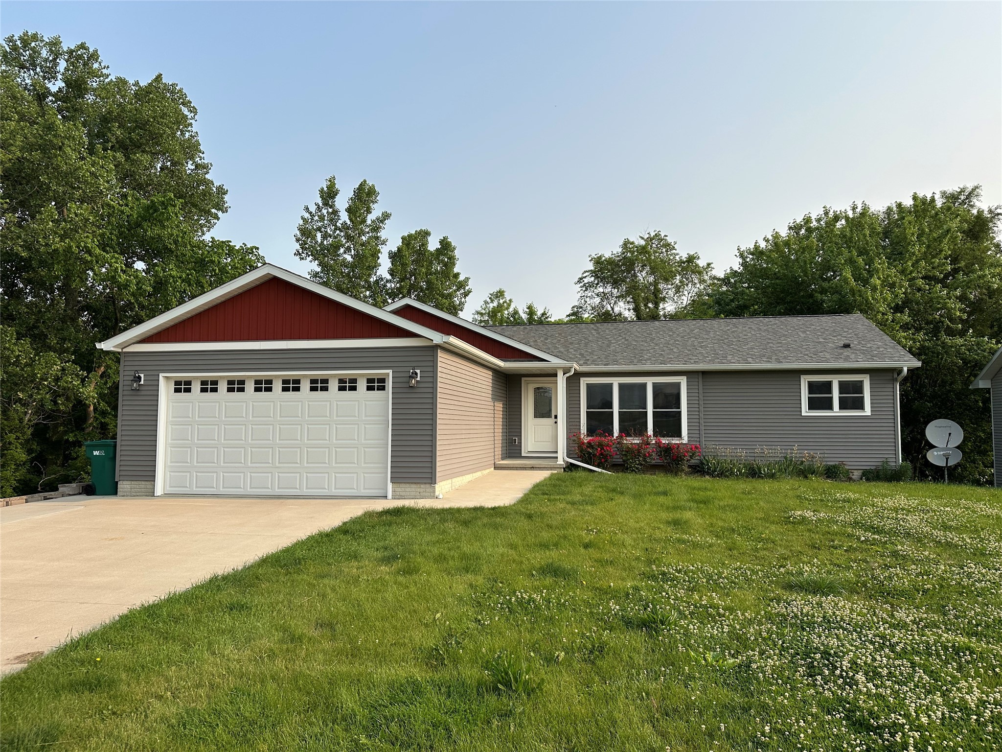701 E Madison Street, Winterset, Iowa image 1