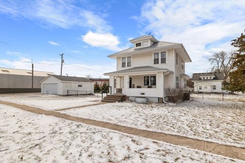 401 13th Street Dallas Center IA 50063