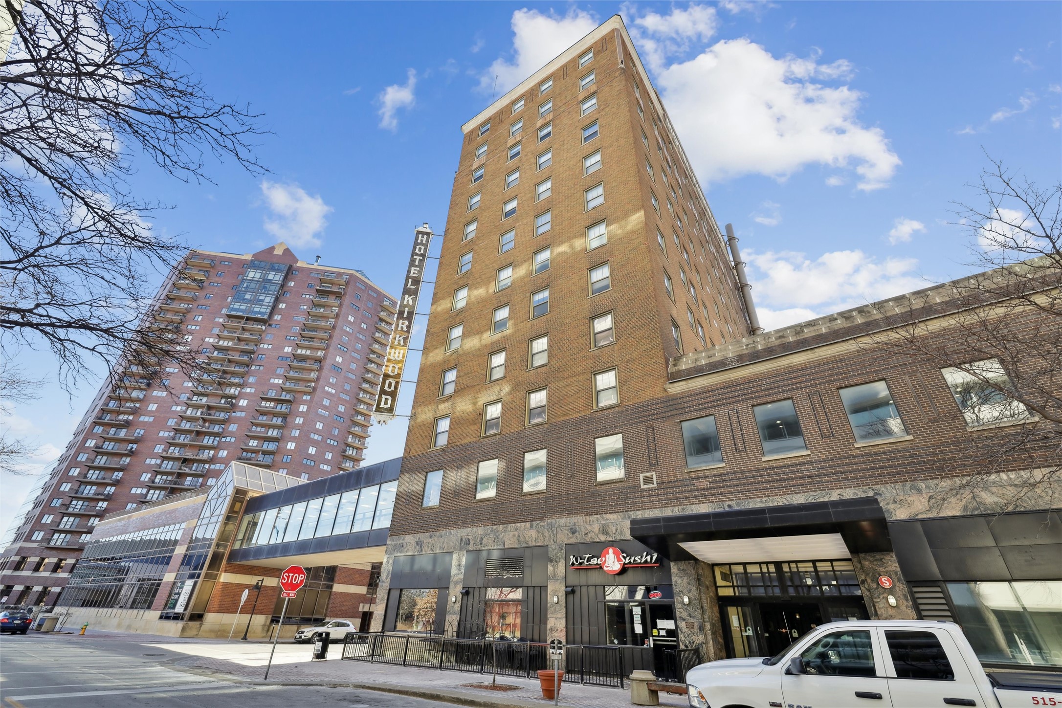 400 Walnut Street #501, Des Moines, Iowa image 1
