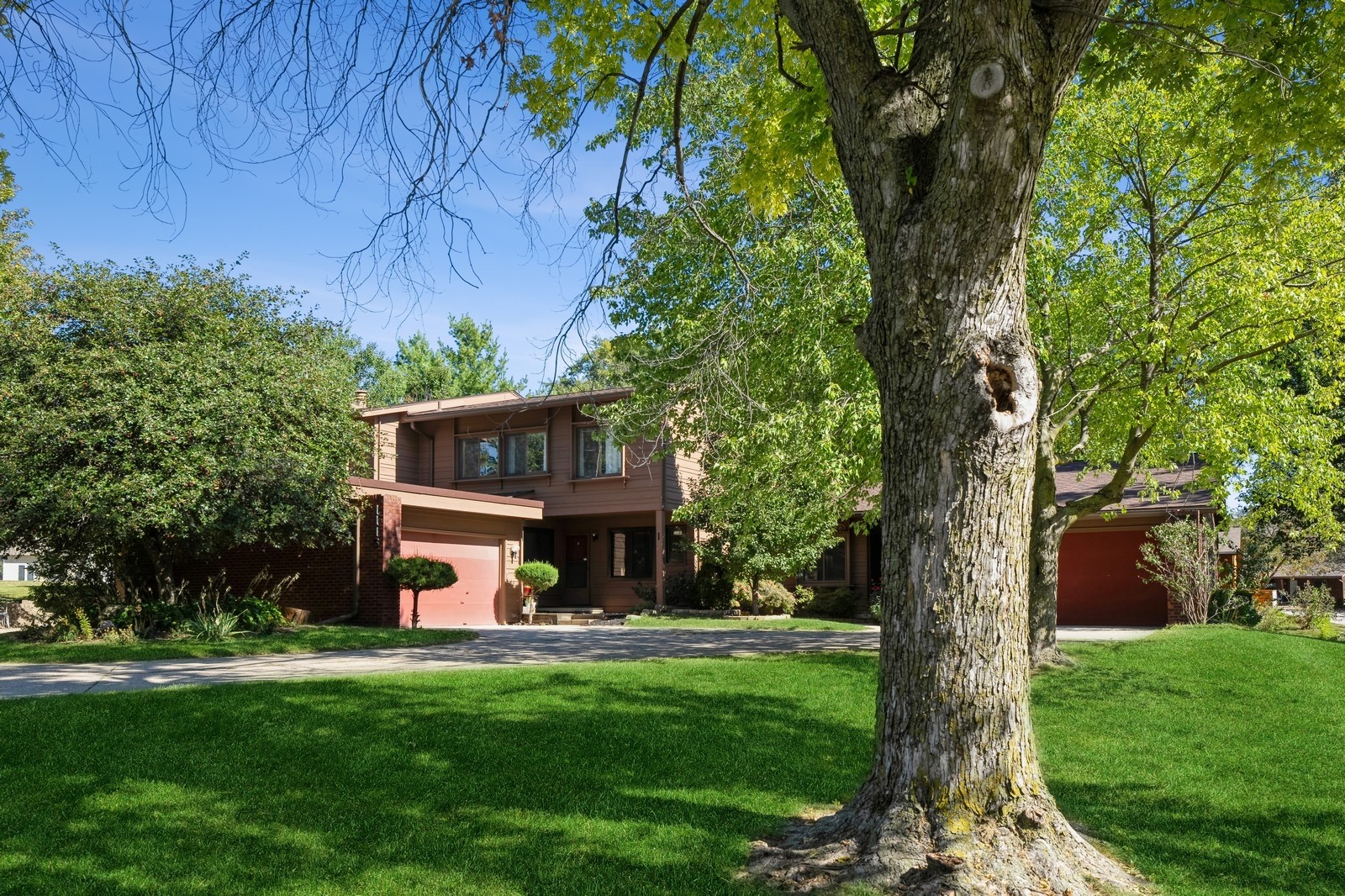 1115 Woodland Park Drive, West Des Moines, Iowa image 24