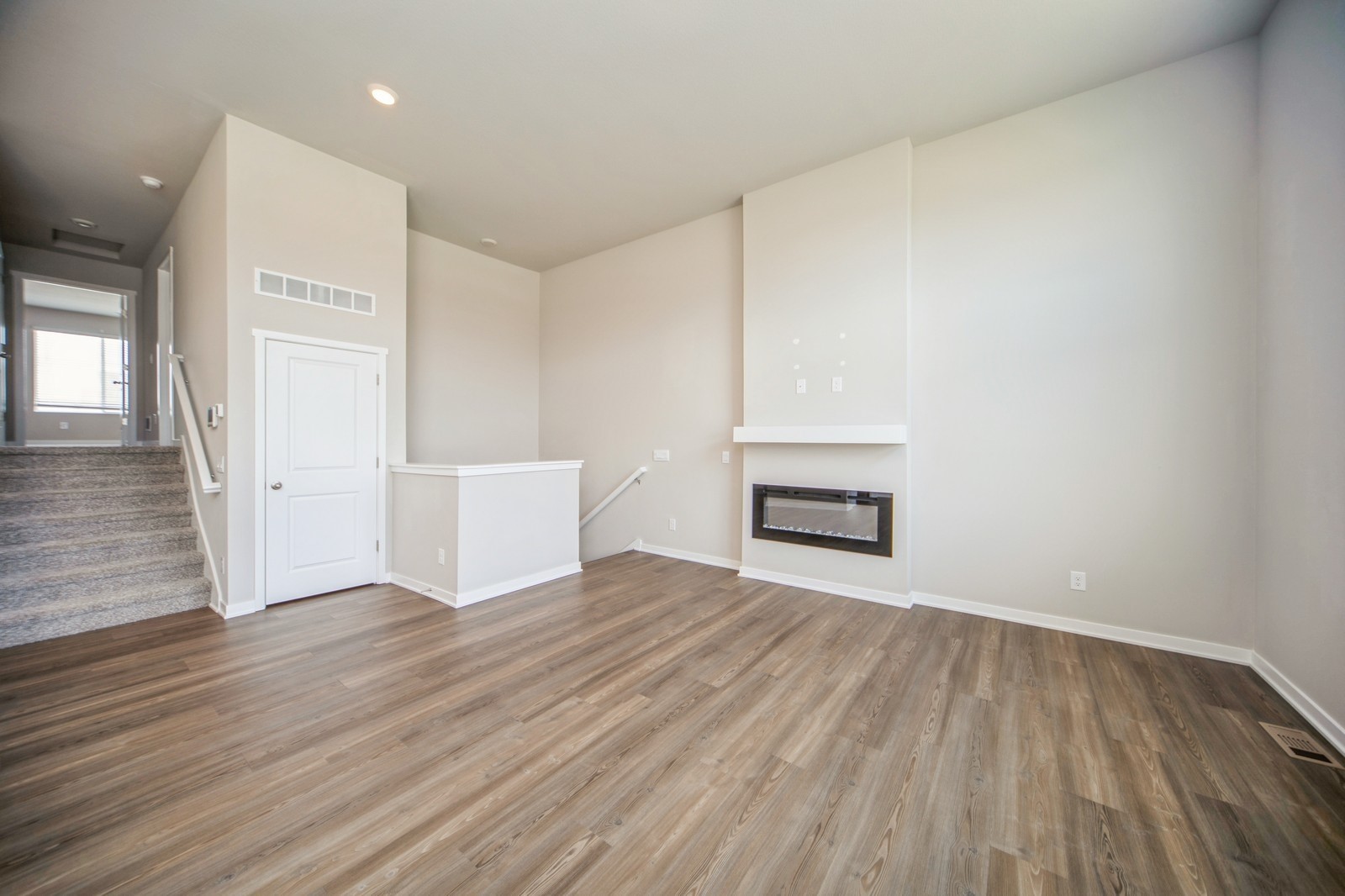 1708 Apex Avenue, West Des Moines, Iowa image 4