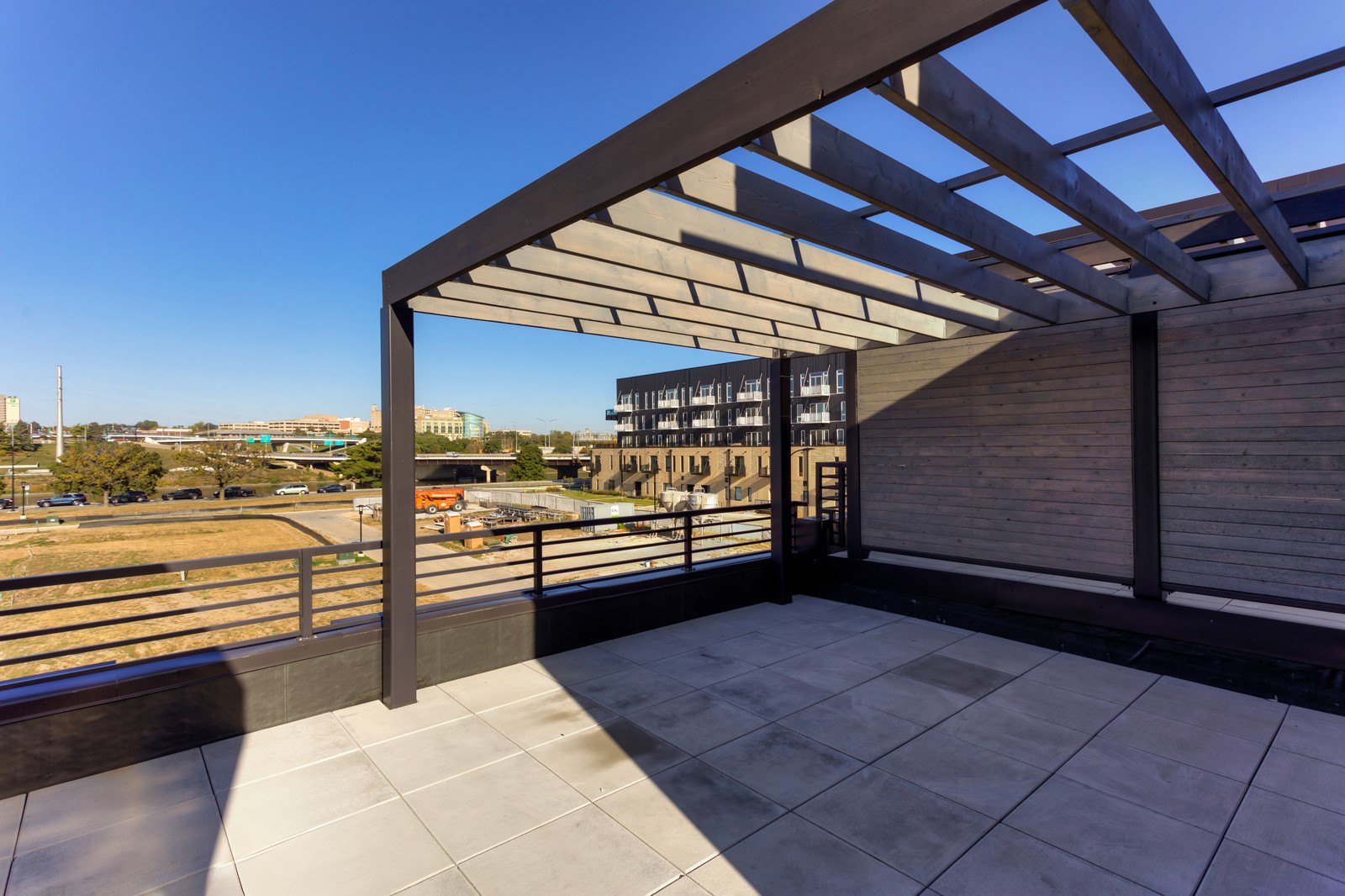 855 E 2nd Street, Des Moines, Iowa image 27