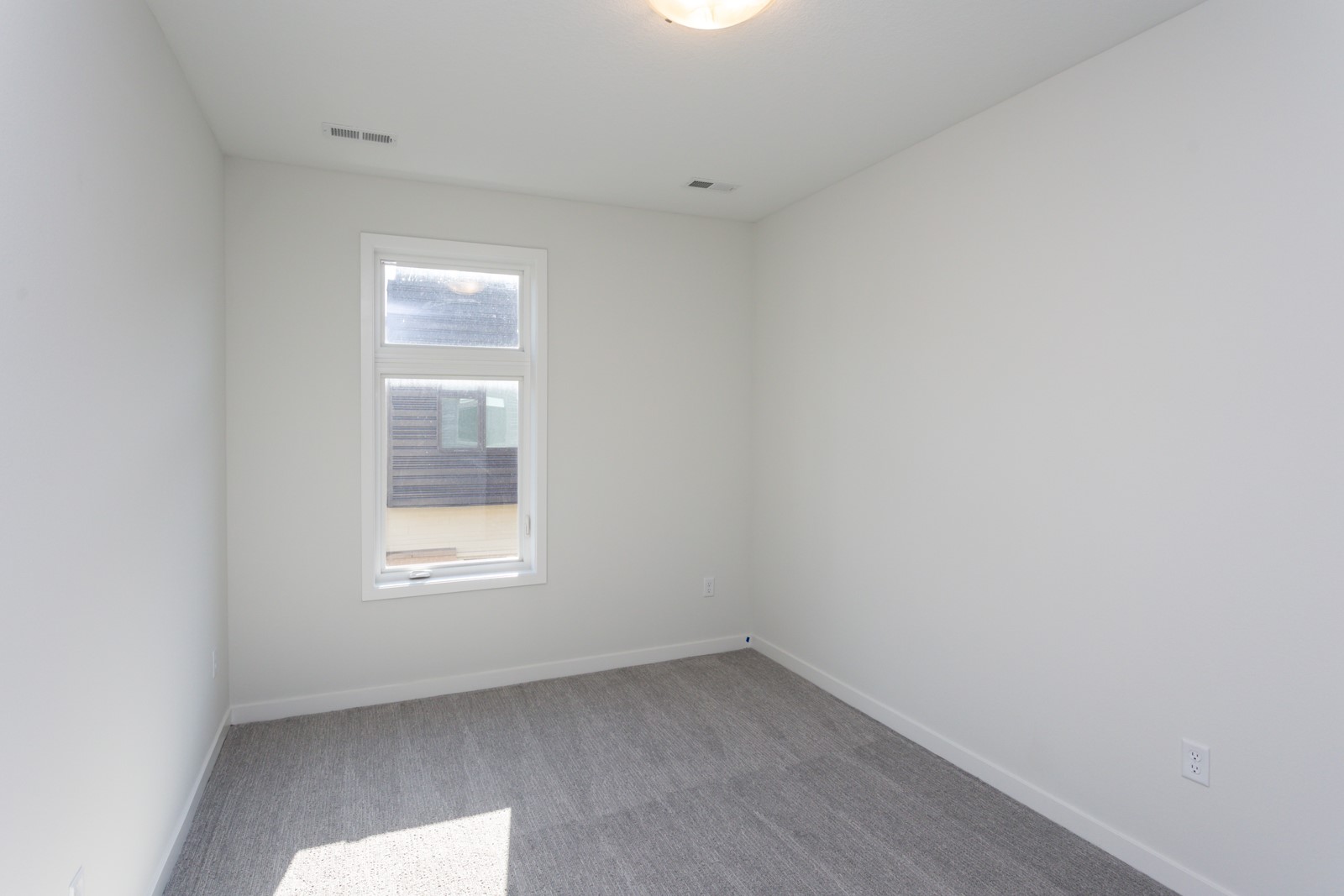855 E 2nd Street, Des Moines, Iowa image 19