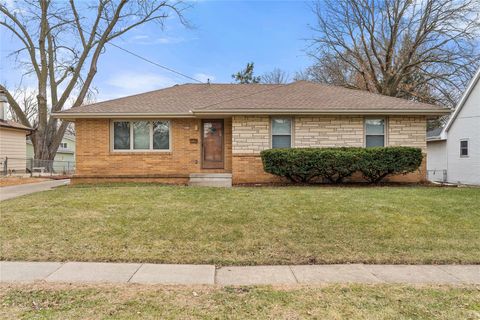 3828 Lindlavista Way Des Moines IA 50310