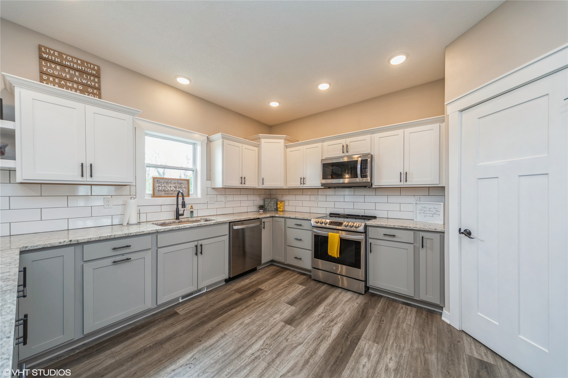 301 Magnolia Pointe, Winterset, Iowa image 5