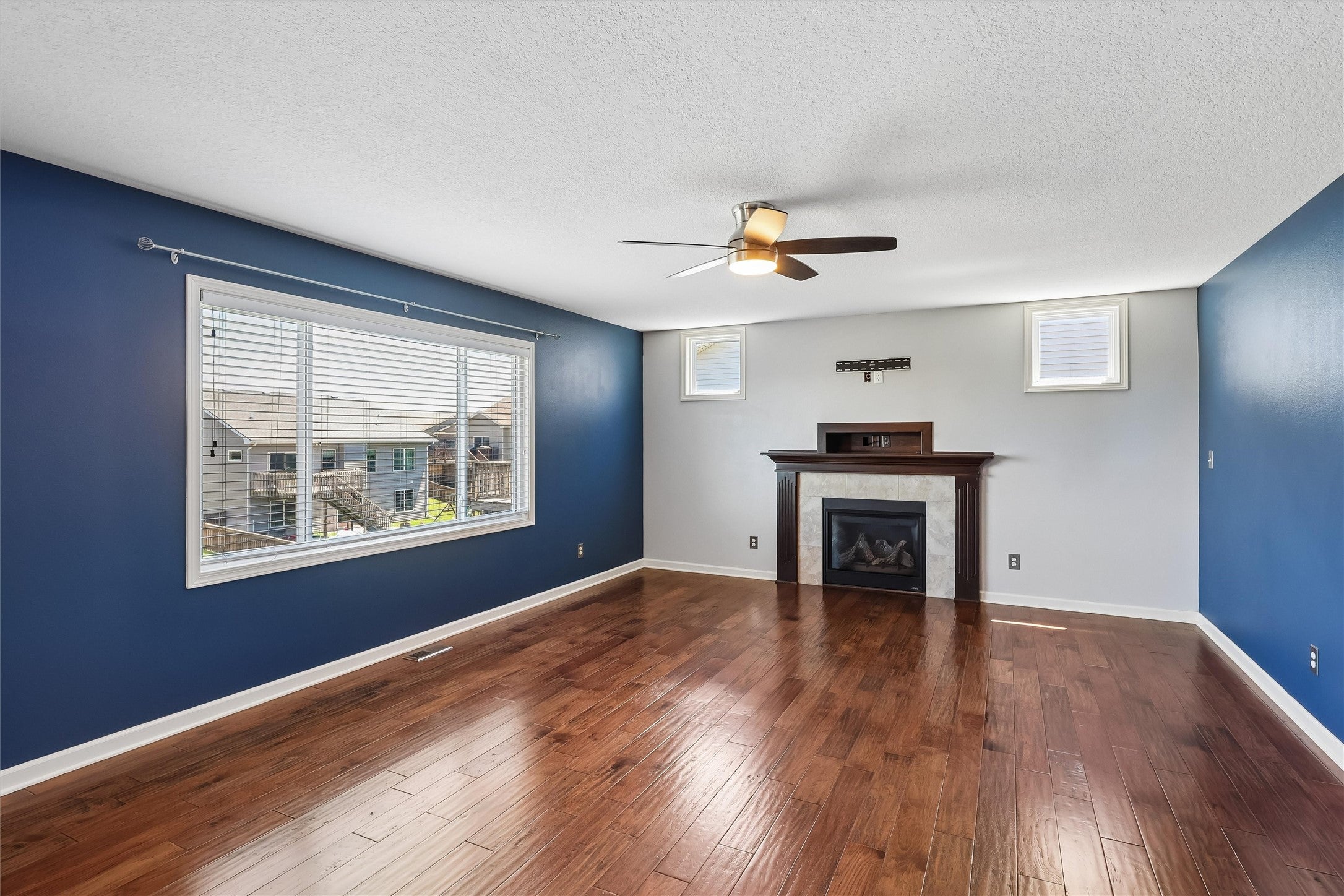 1735 Sadie Lane