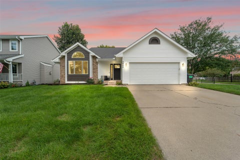 Homes For Sale - 3804 Eisenhower Avenue<br/> Ames, IA 50010