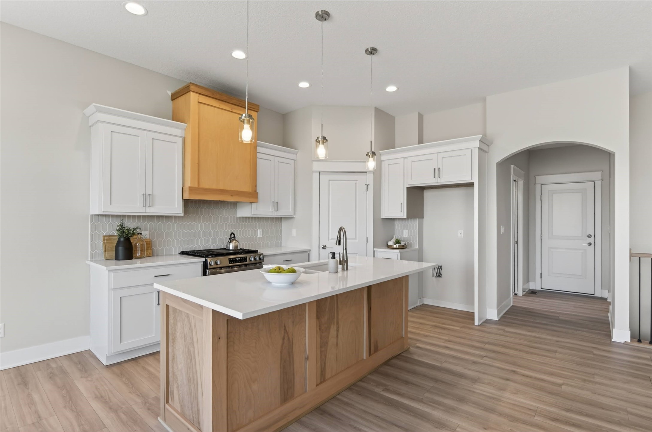 135 NW Alderleaf Drive