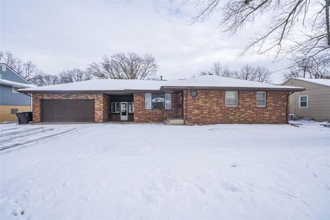 4009 Columbia Street Des Moines IA 50313