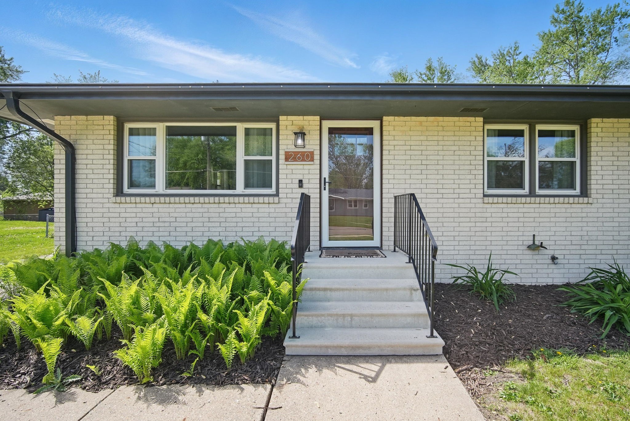 260 Waukee Avenue, Waukee, Iowa image 3