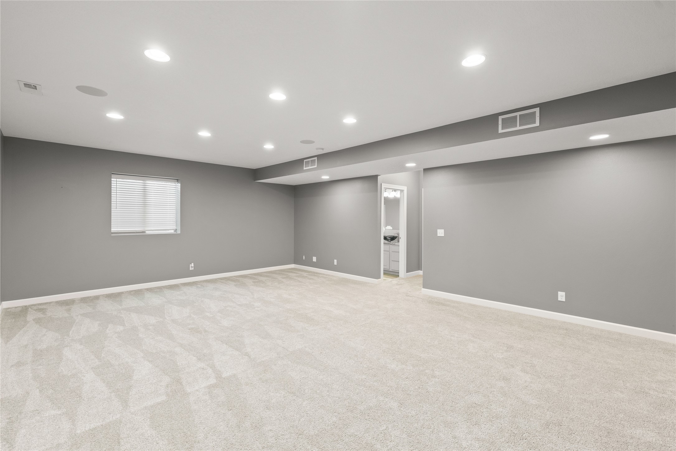 913 SE Trail Ridge Road, Grimes, Iowa image 28